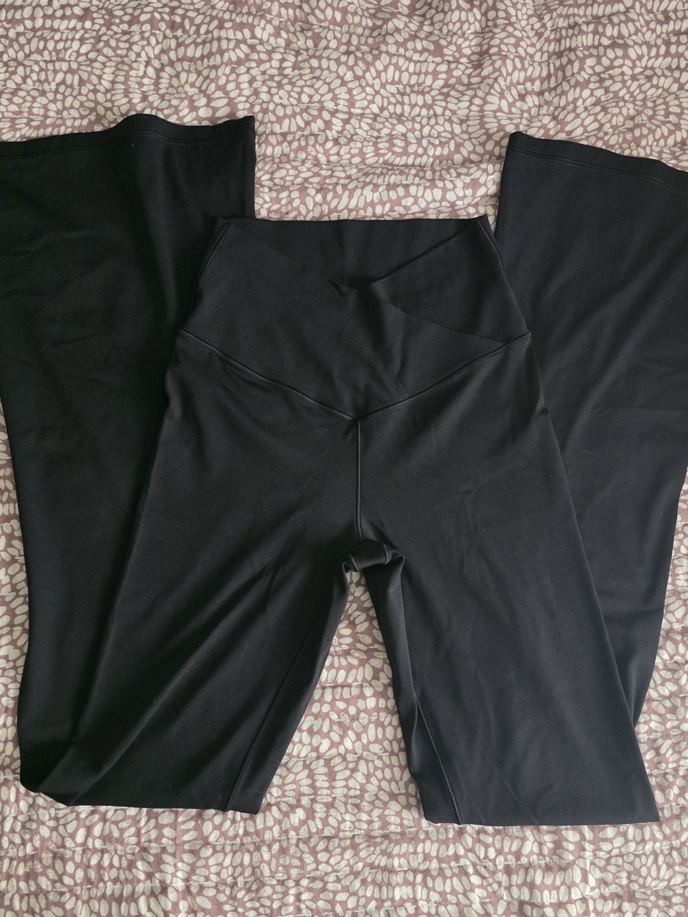 aerie Black Wide-Leg High-Waist Flared Yoga Pants